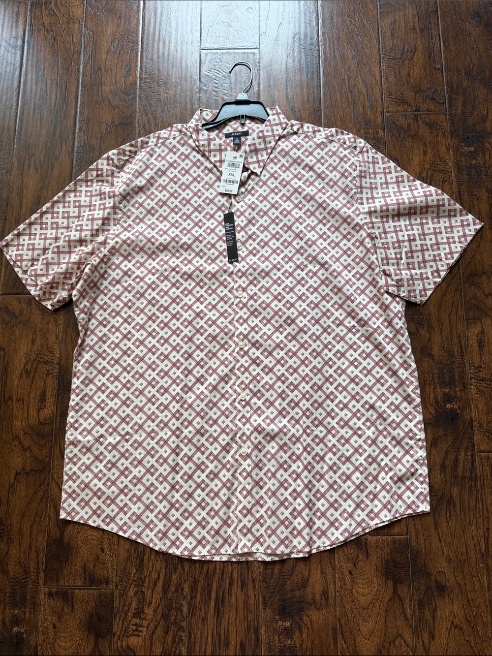 NWT!  Alfani Short-Sleeve Geometric Button-Down Shirt - Burgundy/cream size XXL